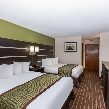 Baymont By Wyndham Louisville South I 65 Brooks Kültér fotó