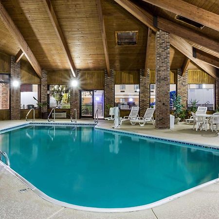 Baymont By Wyndham Louisville South I 65 Brooks Kültér fotó